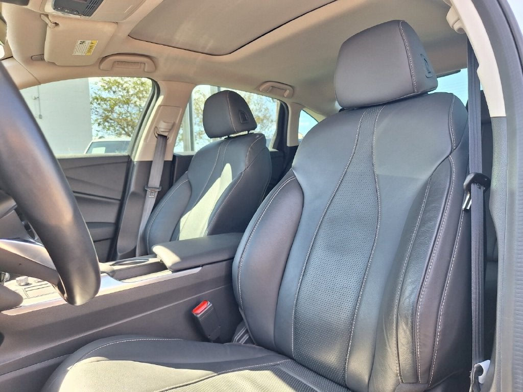 2023 Acura TLX w/Technology Package