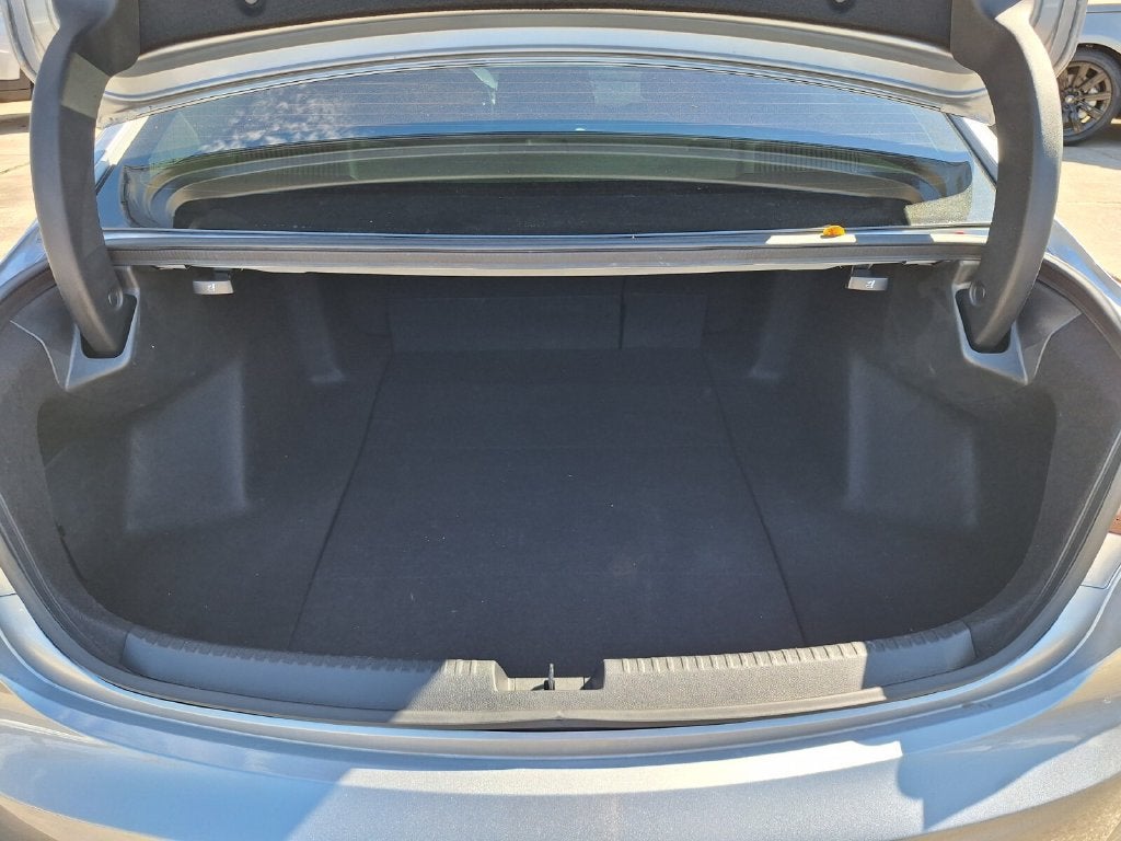 2023 Acura TLX w/Technology Package