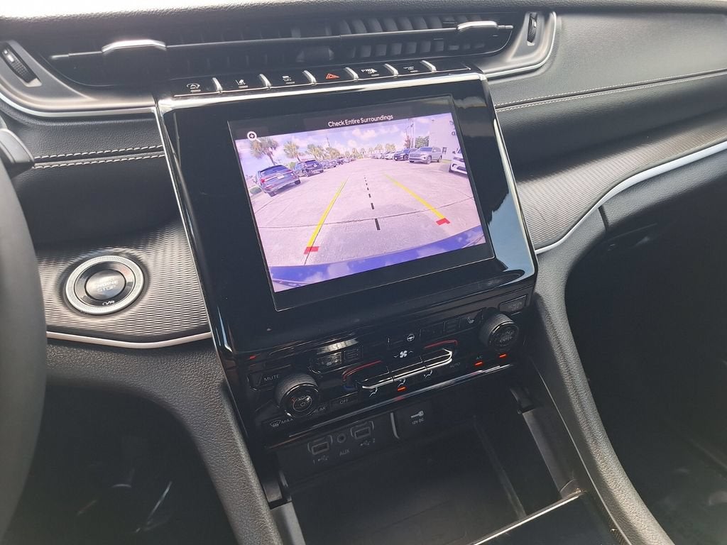 2024 Jeep Grand Cherokee L Altitude