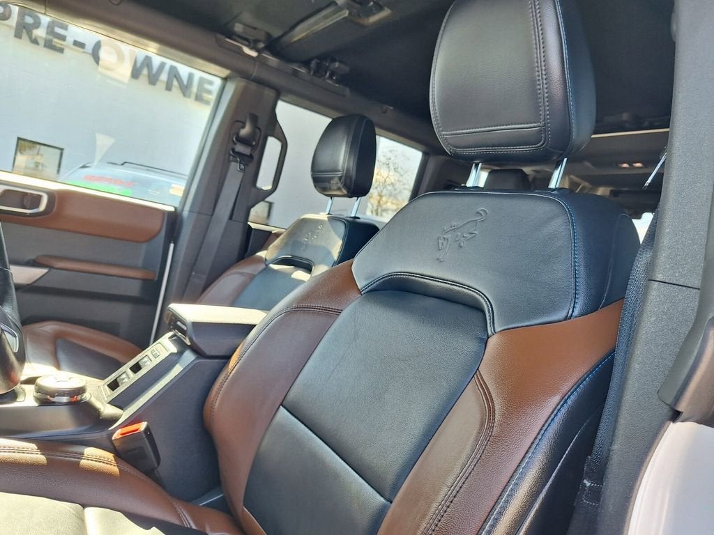 2023 Ford Bronco Base