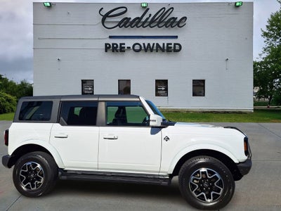 2023 Ford Bronco Base