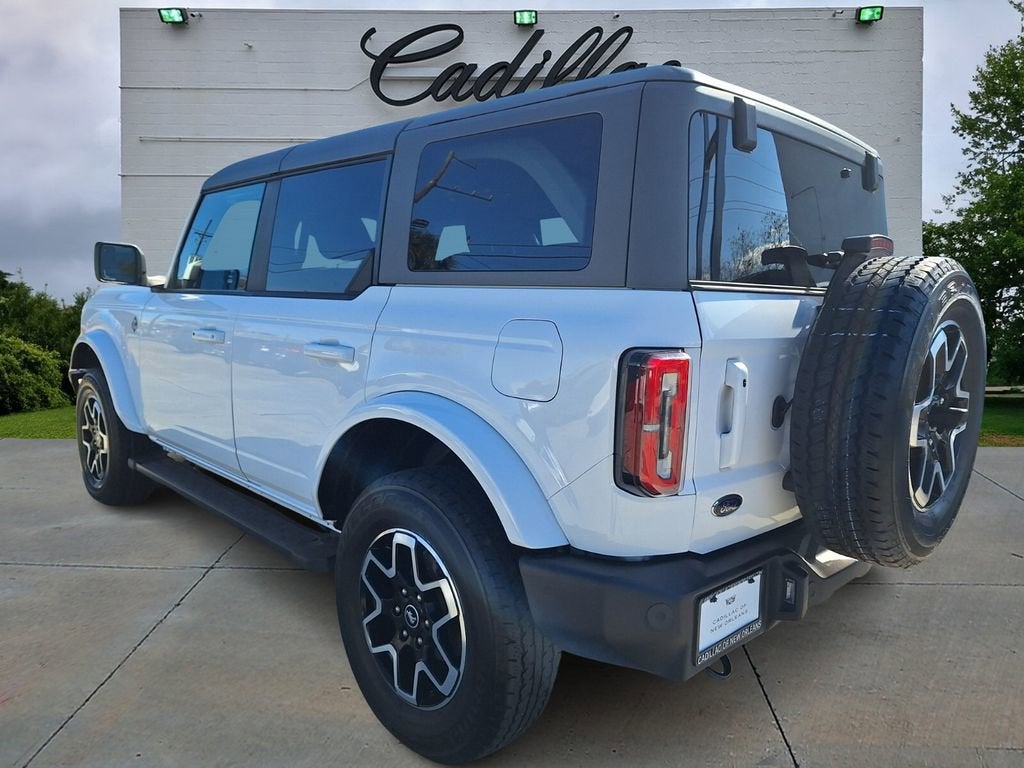 2023 Ford Bronco Base