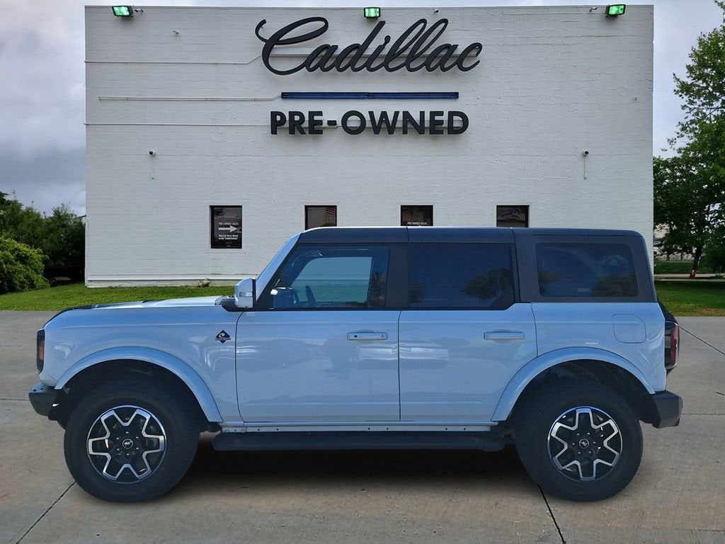 2023 Ford Bronco Base