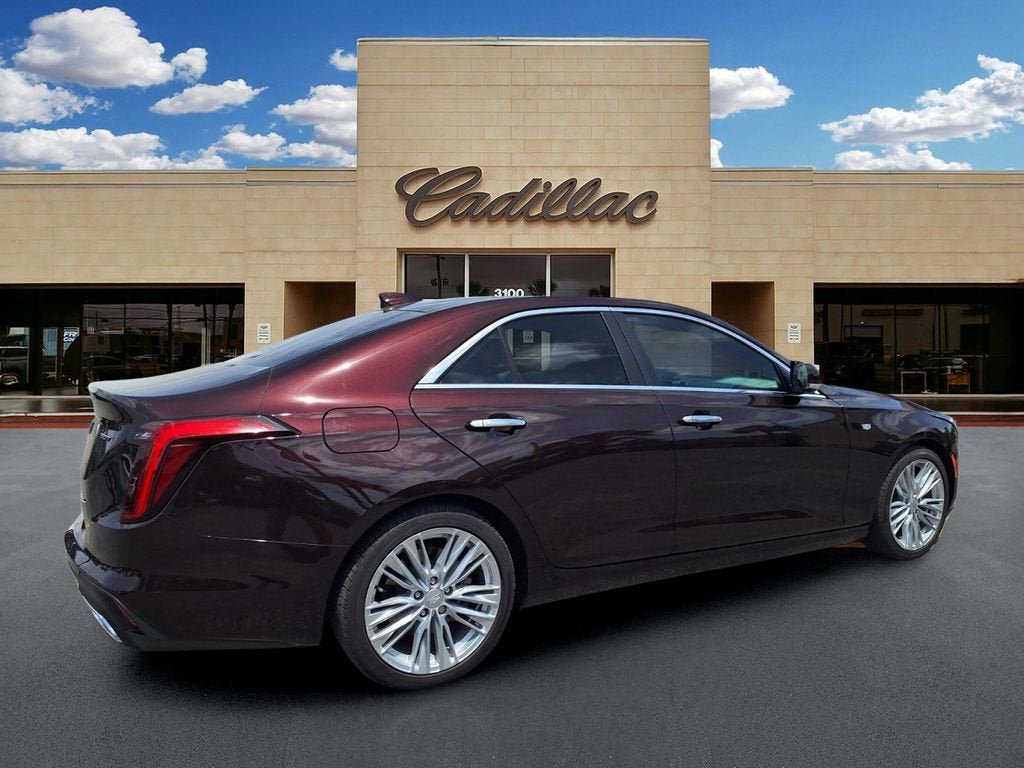 2022 Cadillac CT4 Premium Luxury