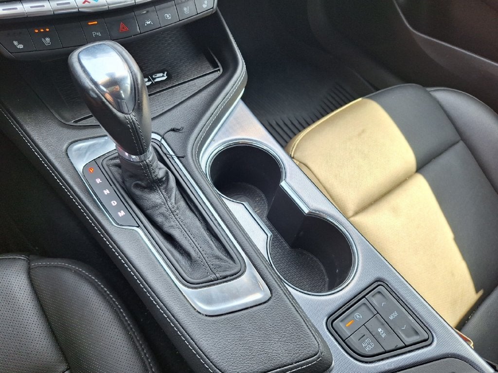 2025 Cadillac CT4 Premium Luxury