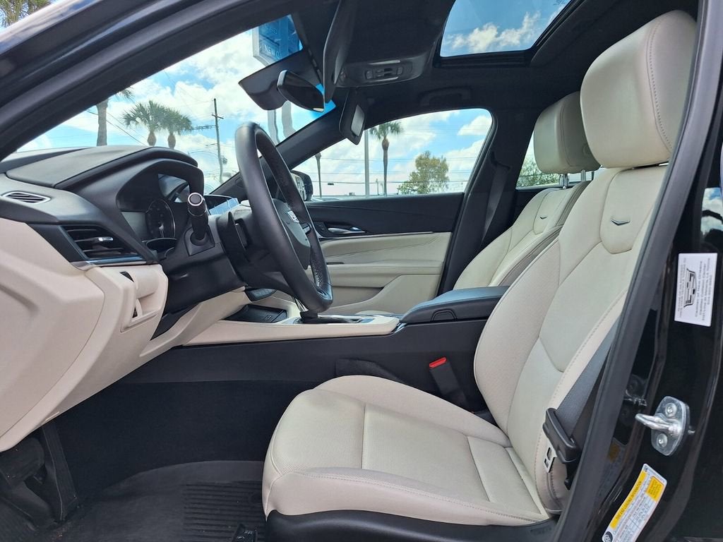 2025 Cadillac CT4 Premium Luxury