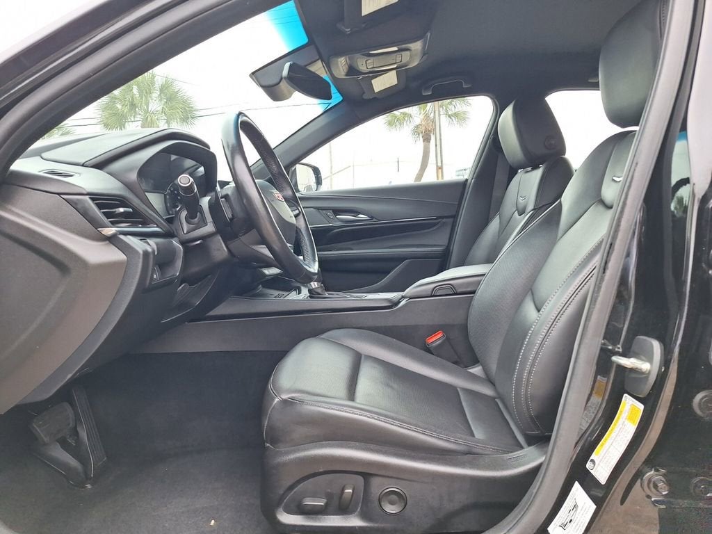 2024 Cadillac CT4 Premium Luxury