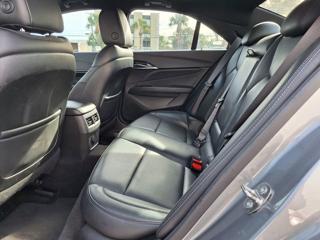 2023 Cadillac CT4 Premium Luxury