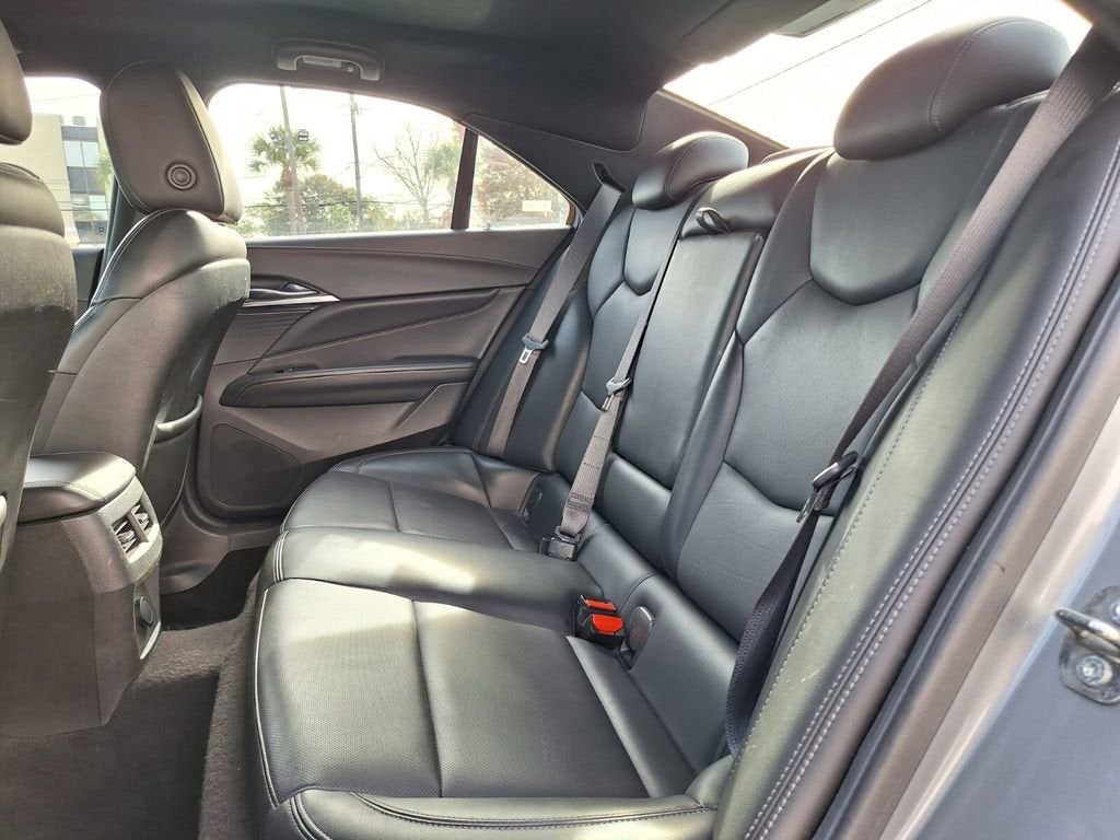 2023 Cadillac CT4 Premium Luxury