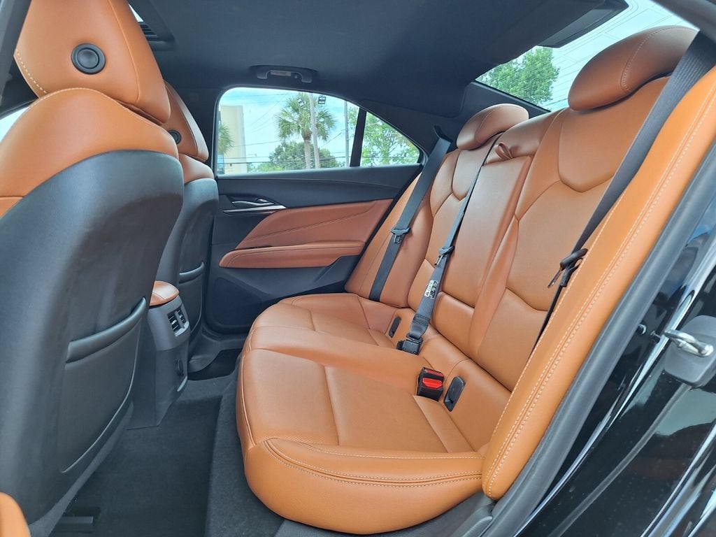 2023 Cadillac CT4 Premium Luxury