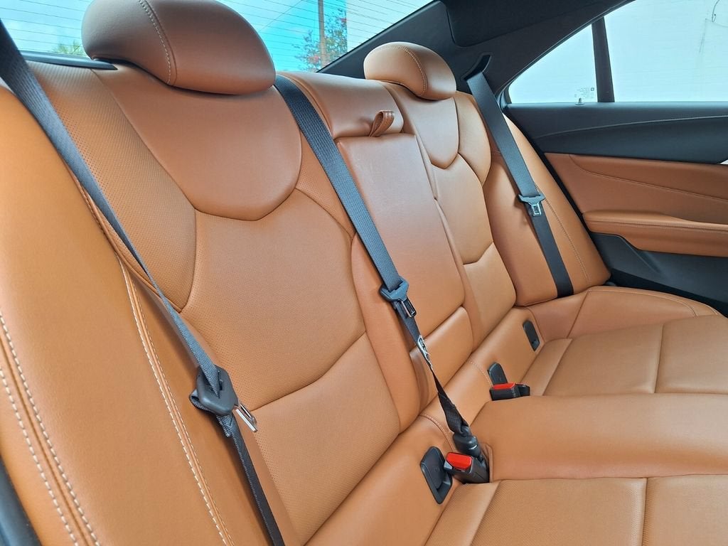 2023 Cadillac CT4 Premium Luxury