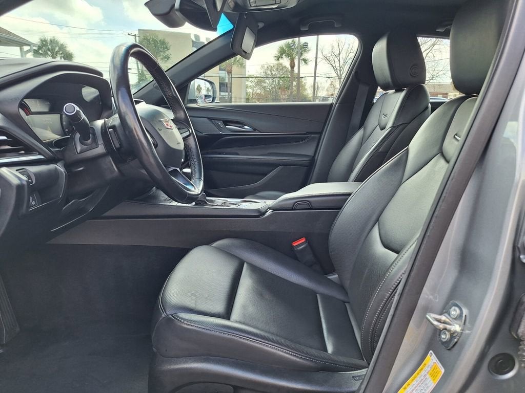 2024 Cadillac CT4 Premium Luxury