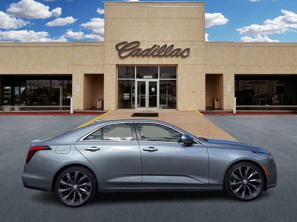 2026 Cadillac CT4 Luxury