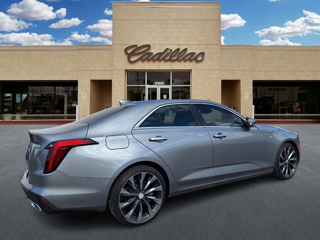 2026 Cadillac CT4 Luxury