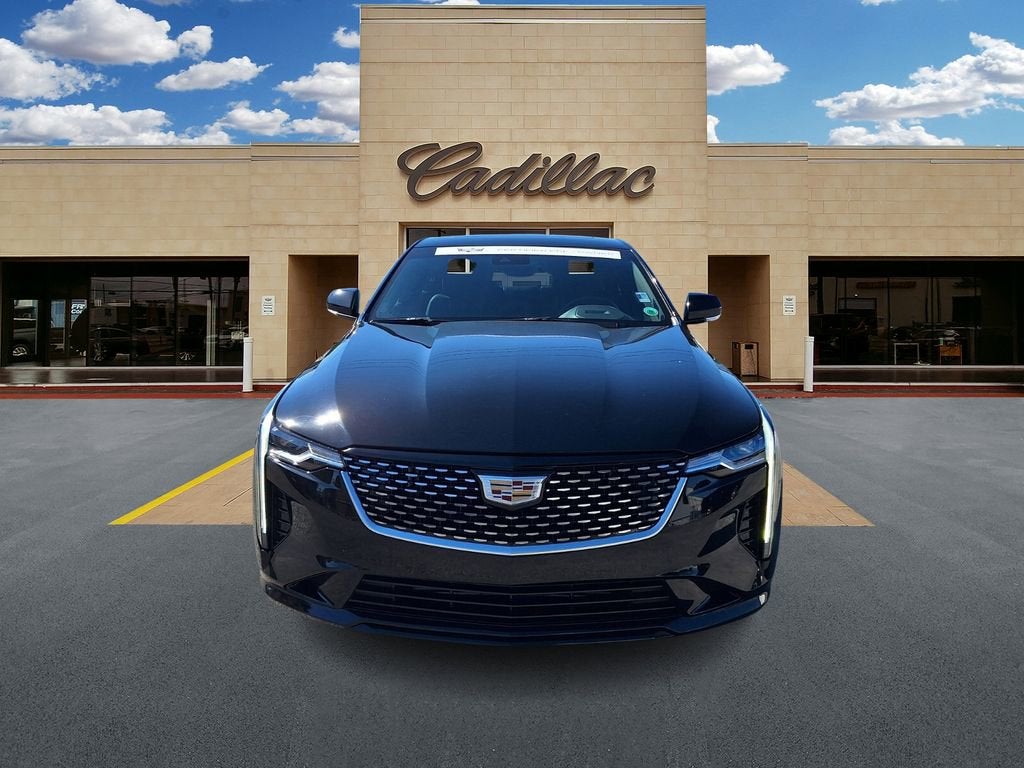 2023 Cadillac CT4 Luxury