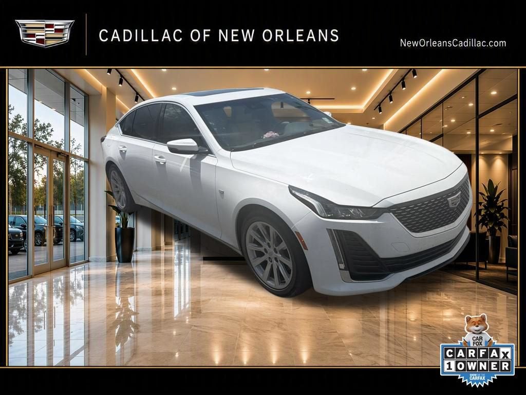 2022 Cadillac CT5 Luxury
