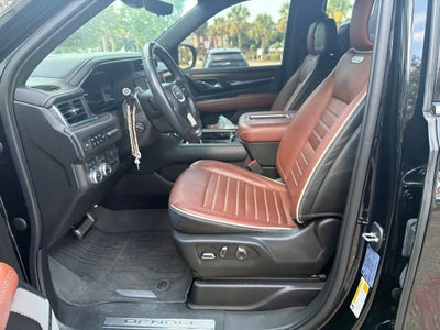 2023 GMC Yukon Denali Ultimate