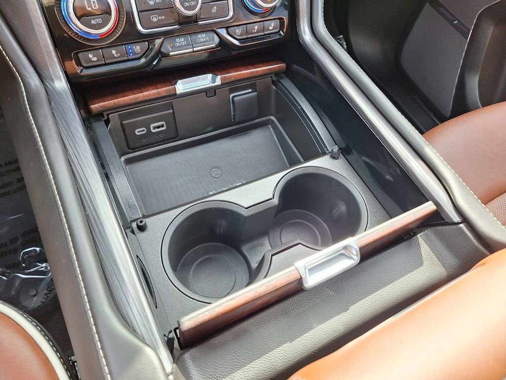 2023 GMC Yukon Denali Ultimate