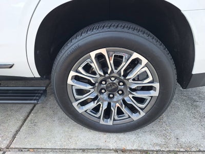 2023 GMC Yukon Denali Ultimate