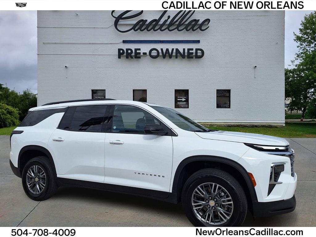 2025 Chevrolet Traverse LT