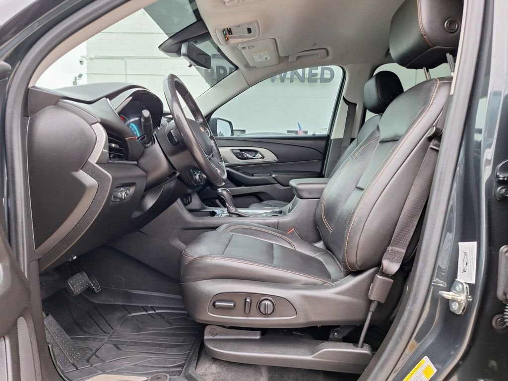 2020 Chevrolet Traverse LT Leather