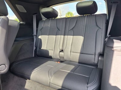 2027 Cadillac VISTIQ Luxury
