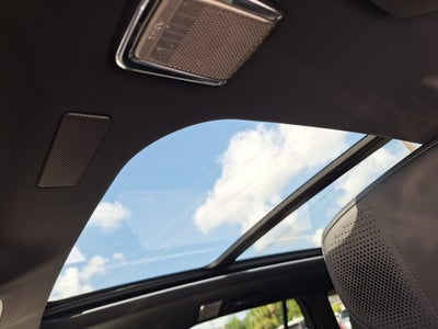 2027 Cadillac VISTIQ Luxury