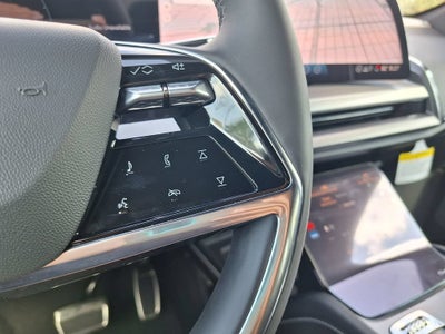 2027 Cadillac VISTIQ Luxury