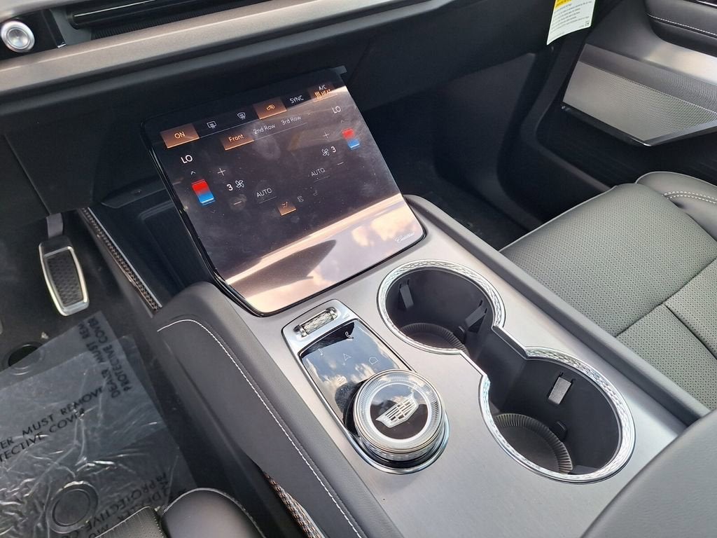 2026 Cadillac VISTIQ Luxury