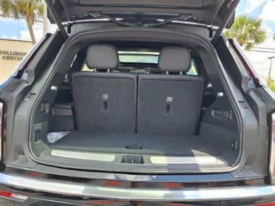 2026 Cadillac VISTIQ Luxury