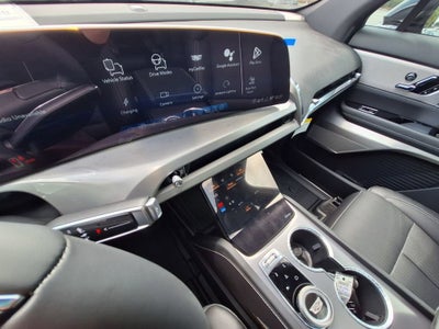 2026 Cadillac VISTIQ Luxury