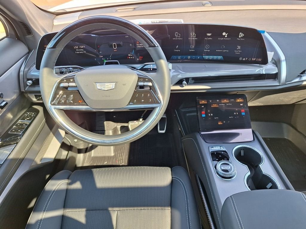 2026 Cadillac VISTIQ Luxury