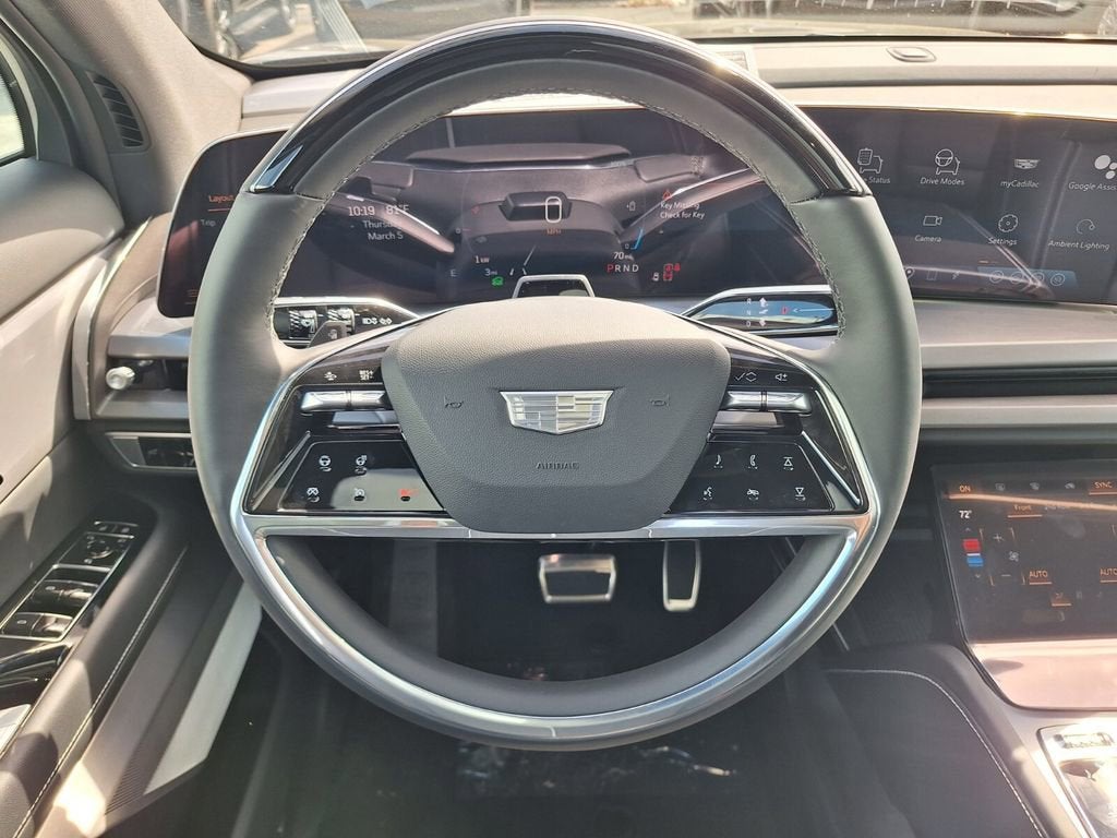 2026 Cadillac VISTIQ Luxury