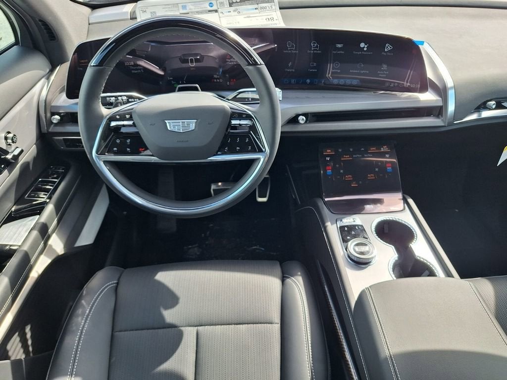 2026 Cadillac VISTIQ Luxury