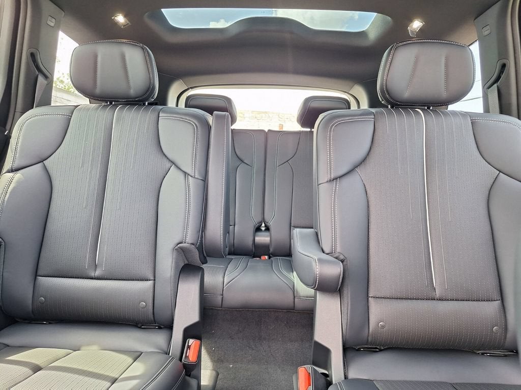 2027 Cadillac VISTIQ Luxury