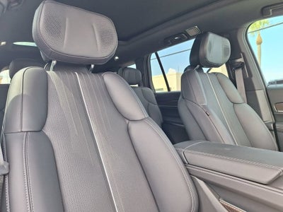 2027 Cadillac VISTIQ Luxury