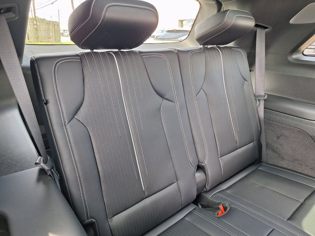 2027 Cadillac VISTIQ Luxury
