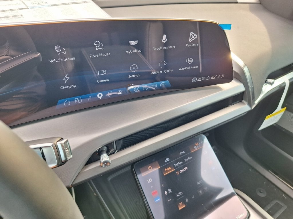 2027 Cadillac VISTIQ Sport