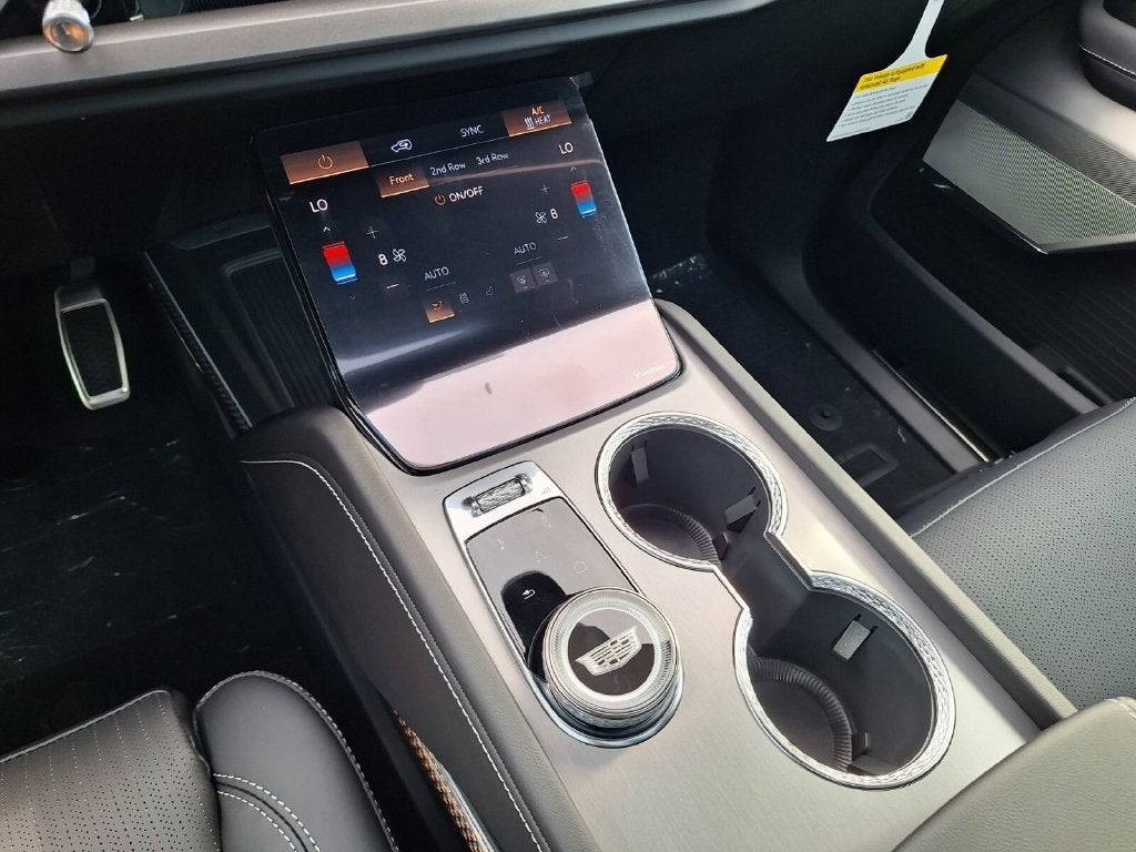 2027 Cadillac VISTIQ Sport
