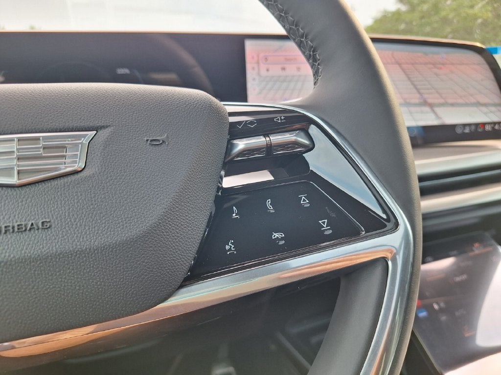 2027 Cadillac VISTIQ Sport