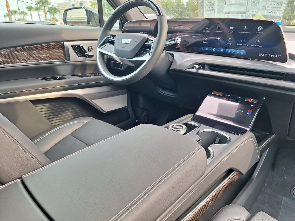 2027 Cadillac VISTIQ Sport