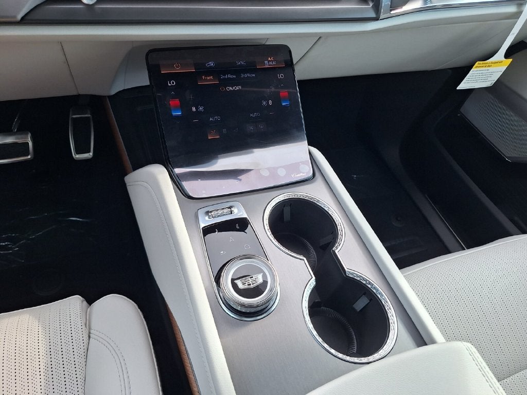 2027 Cadillac VISTIQ Sport
