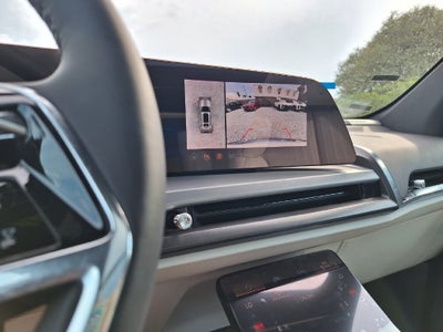 2027 Cadillac VISTIQ Sport