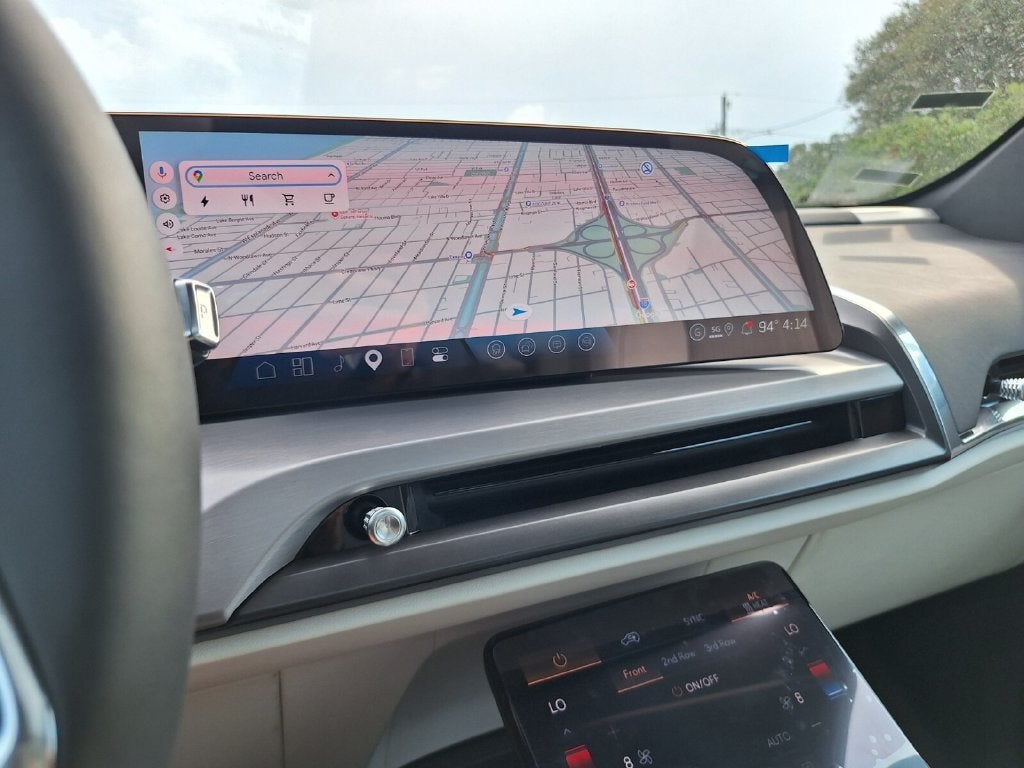 2027 Cadillac VISTIQ Sport