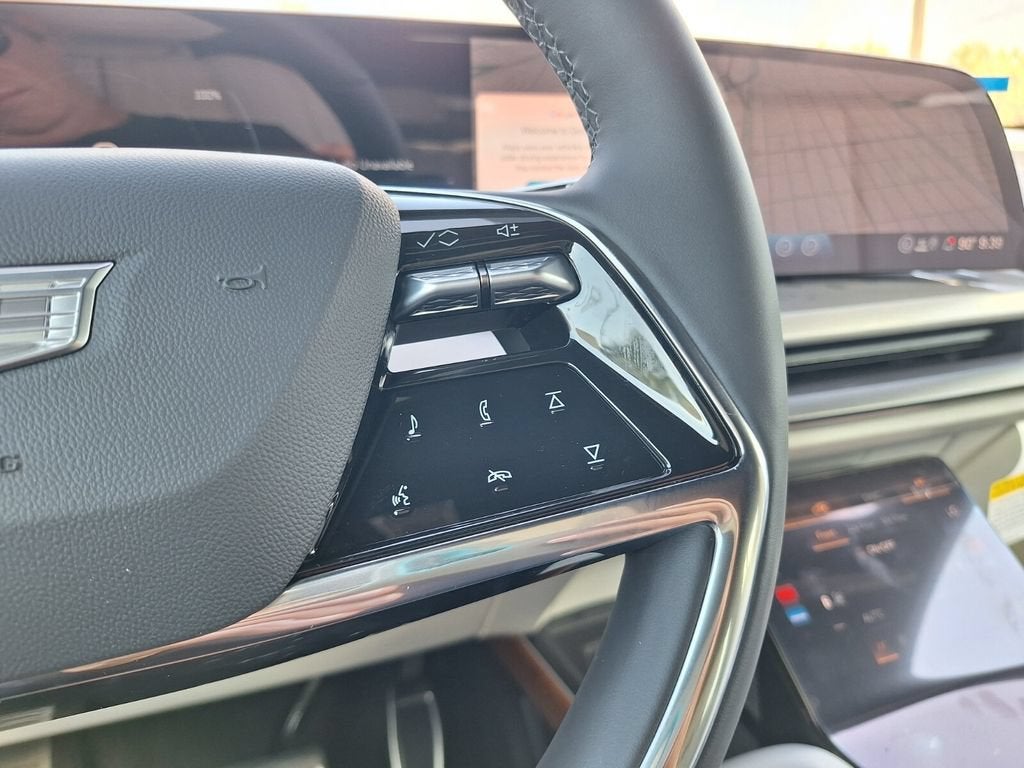 2027 Cadillac VISTIQ Sport