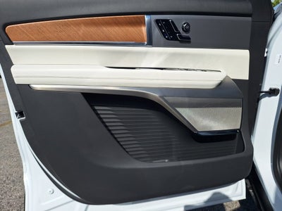 2027 Cadillac VISTIQ Sport