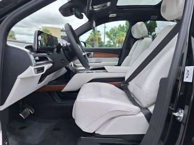 2026 Cadillac VISTIQ Sport