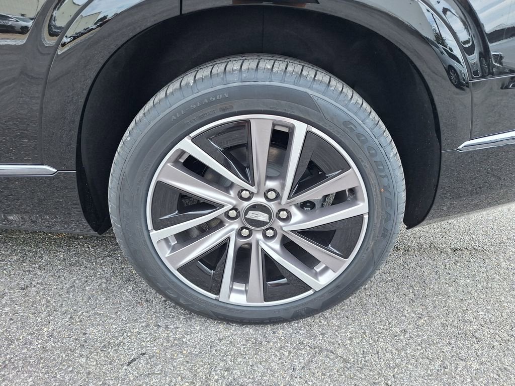 2026 Cadillac VISTIQ Sport