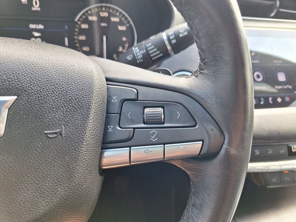 2023 Cadillac XT4 Premium Luxury