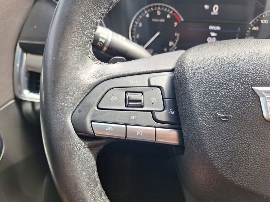 2023 Cadillac XT4 Premium Luxury